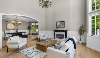 29340 Castlehill Dr, Agoura Hills, CA 91301