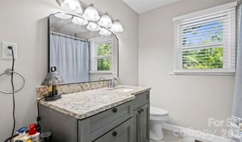 1481 Hilltop St, Albemarle, NC 28001