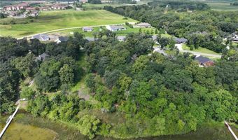 4033 Rosewood Ln SE, Alexandria, MN 56308