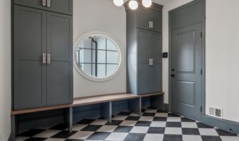 244 Barton Shore Dr 1, Ann Arbor, MI 48105
