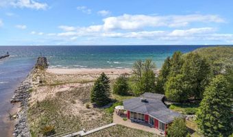 16560 Starke Rd, Arcadia, MI 49613