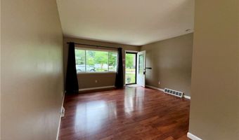 1214 Bryce Ave, Aurora, OH 44202