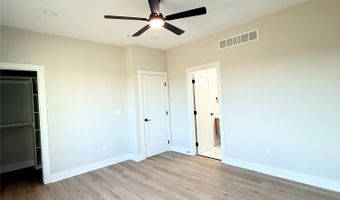 1946 Tuscany Dr SE, Altoona, IA 50009