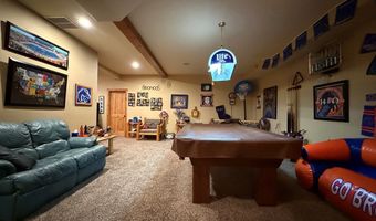 515 Cabarton Rd, Cascade, ID 83611
