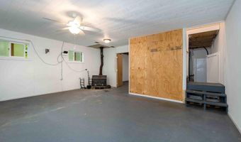 100 W YOUGHIOGHENY Dr, Aurora, WV 26705