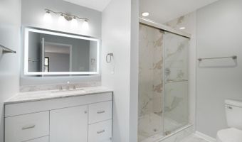 3858 Heritage Oak Dr, Amelia, OH 45102