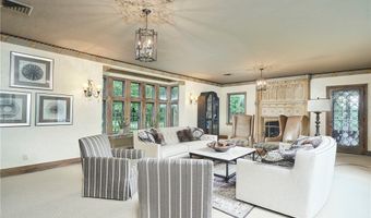 47 S Wheaton Rd, Akron, OH 44313