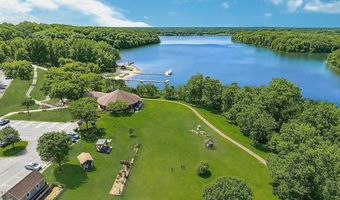 17066 Gathering St, Boyds, MD 20841