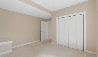 3022 Beckley St, Ames, IA 50010