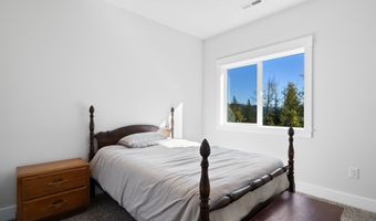 260 BALD EAGLE Rd, Ariel, WA 98603