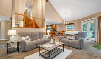 125 Deer Ridge Dr, Barrington, NH 03825