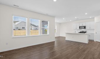 75 Green Laurel Dr, Angier, NC 27501