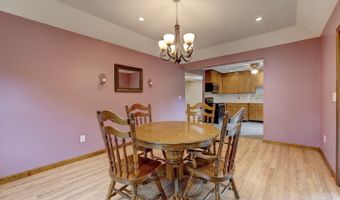 1 A Heritage Rd, Columbia, CT 06237