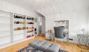 9 Good St, Billerica, MA 01821