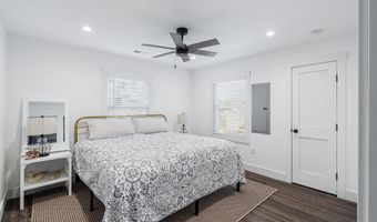 217 N Bay Dr, Bayville, NJ 08721