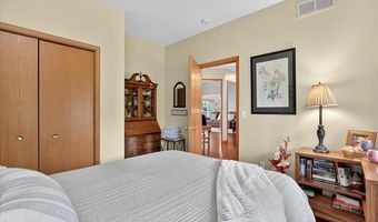 5061 Sandhill Rd, Almont, MI 48003