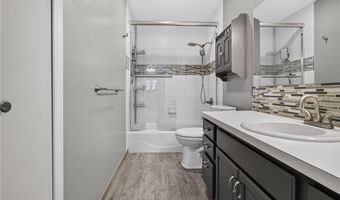 45319 Old Middle Ridge Rd, Amherst, OH 44001