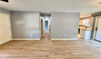 11 Mellor Ln, Bella Vista, AR 72715