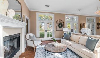 410 OCEANWALK Dr S, Atlantic Beach, FL 32233