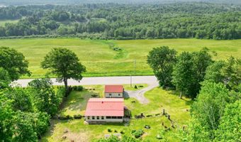 821 China Rd, Albion, ME 04910