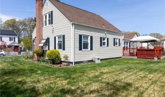 132 Bakers Creek Rd, Warwick, RI 02886