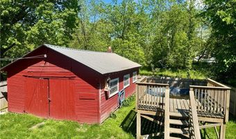 8 2nd St, Alexandria Bay, NY 13607
