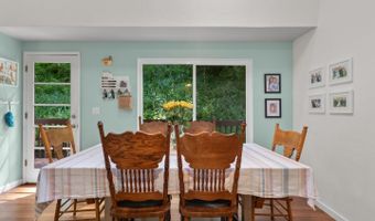 903 Redwood Dr, Aptos, CA 95003