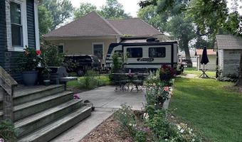 709 N St, Aurora, NE 68818