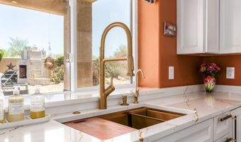 4727 E RANCHO CALIENTE Dr, Cave Creek, AZ 85331