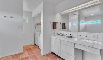 553 Hondo Seco Rd, Arroyo Seco, NM 87514