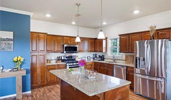 1015 E Church St, Altus, AR 72821