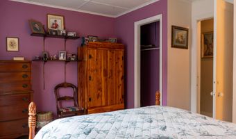 234 Log City Rd, Amsterdam, NY 12010