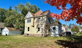 1104 ARCTIC St, Antigo, WI 54409