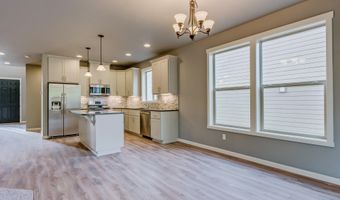 762 NW 28th St Plan: Plan 2364, Battle Ground, WA 98604