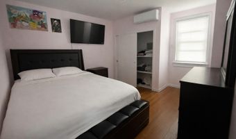 41 Rockland Ave, Staten Island, NY 10306