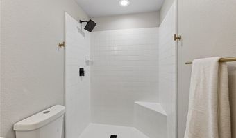 9205 Pitching Wedge Dr, Las Vegas, NV 89134