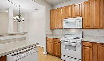 14241 KINGS CROSSING Blvd 210, Boyds, MD 20841