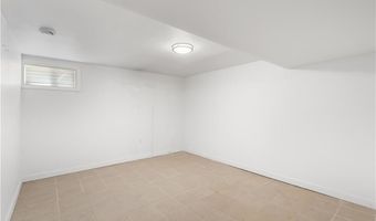 428 Virginia Ave, Staten Island, NY 10305