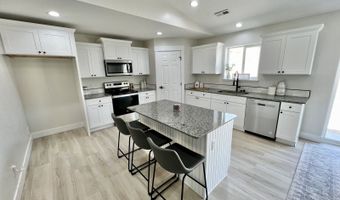 1719 Opal Dr, Elko, NV 89801