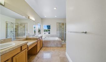 1107 Las Flores Dr, Carlsbad, CA 92008