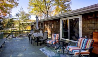 4 Saturn Ct, Alloway, NJ 07422