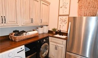 1698 WOODLEY Cir, Auburn, AL 36830