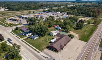 111 E Badger Dr, Tomah, WI 54660