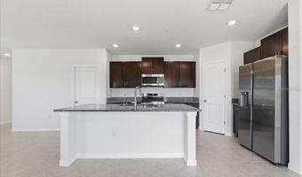 5224 WHITE CHICORY Dr, Apollo Beach, FL 33572