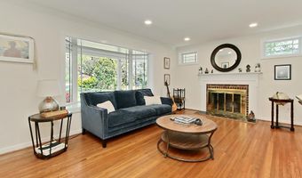 4605 VALERIE Ct, Annandale, VA 22003
