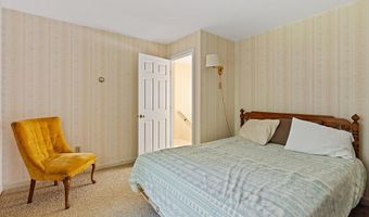 31 Pheasant Run Rd, Belgrade, ME 04917