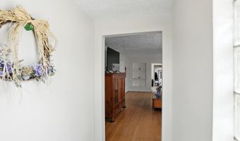95 S 11th Ave, Beech Grove, IN 46107