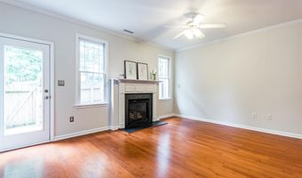 1041 Mica Lamp Ct, Apex, NC 27502