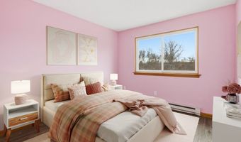 565 Clark Ave APT 17, Bristol, CT 06010