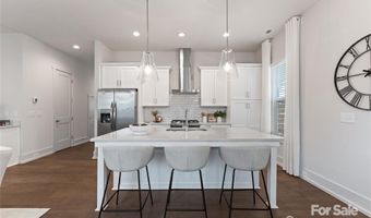 2600 Mason Cir A, Charlotte, NC 28205